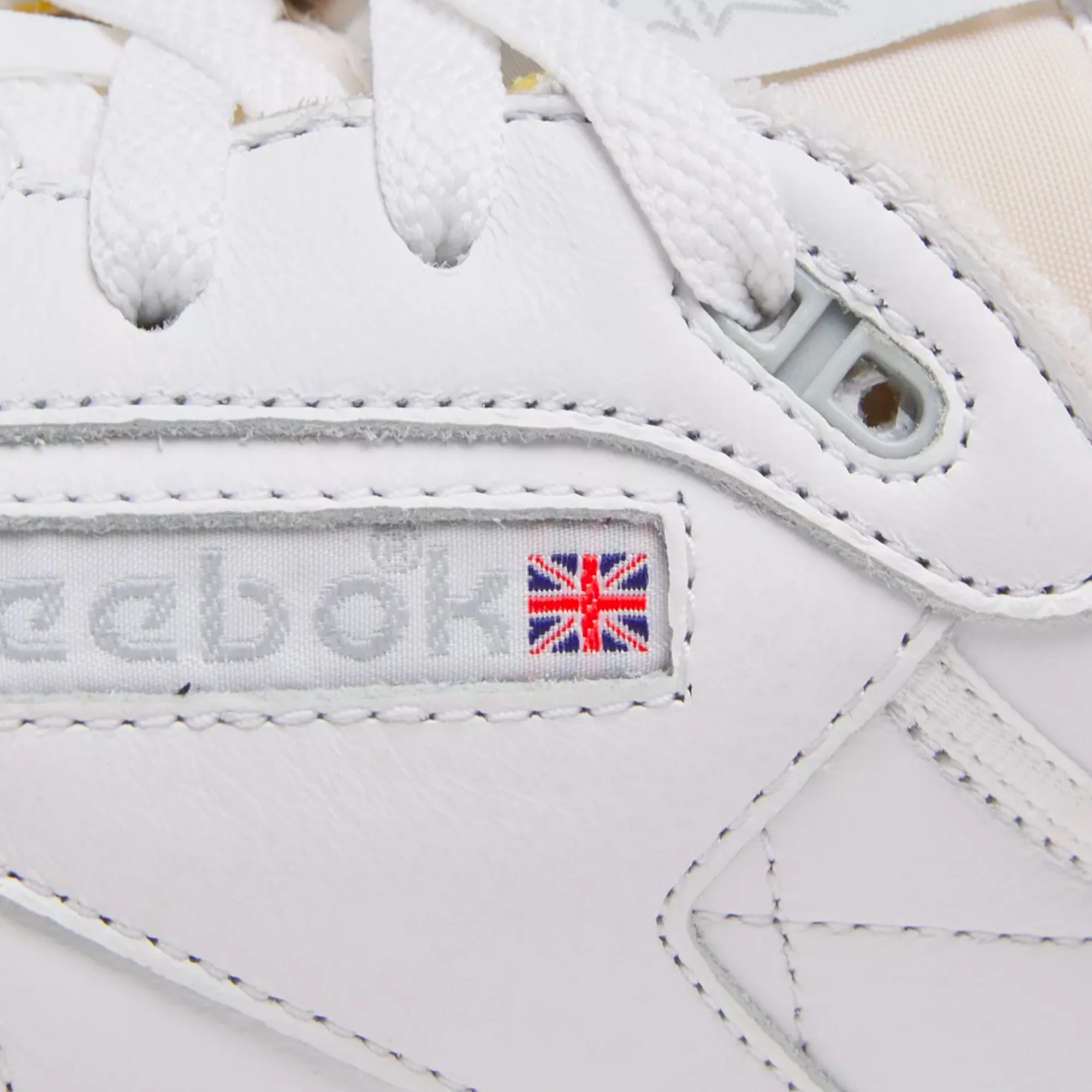 Reebok Club C 85 Vintage Shoes - Image 4